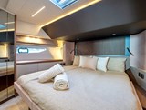 Prestige X60 - Forward Cabin